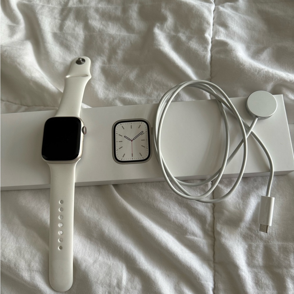 Apple Watch Series 7 45mm